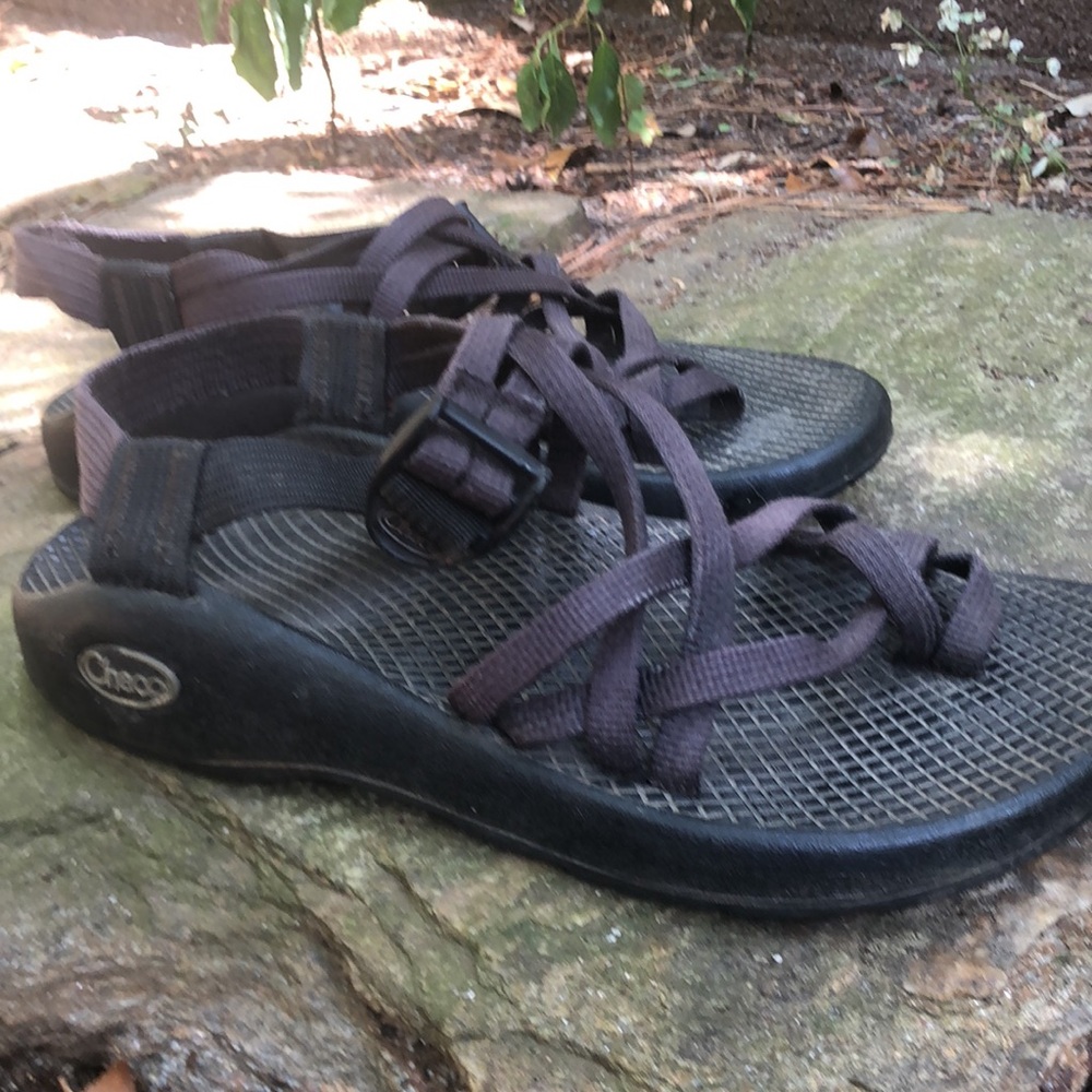 CHACO’s sz 6 BLACK